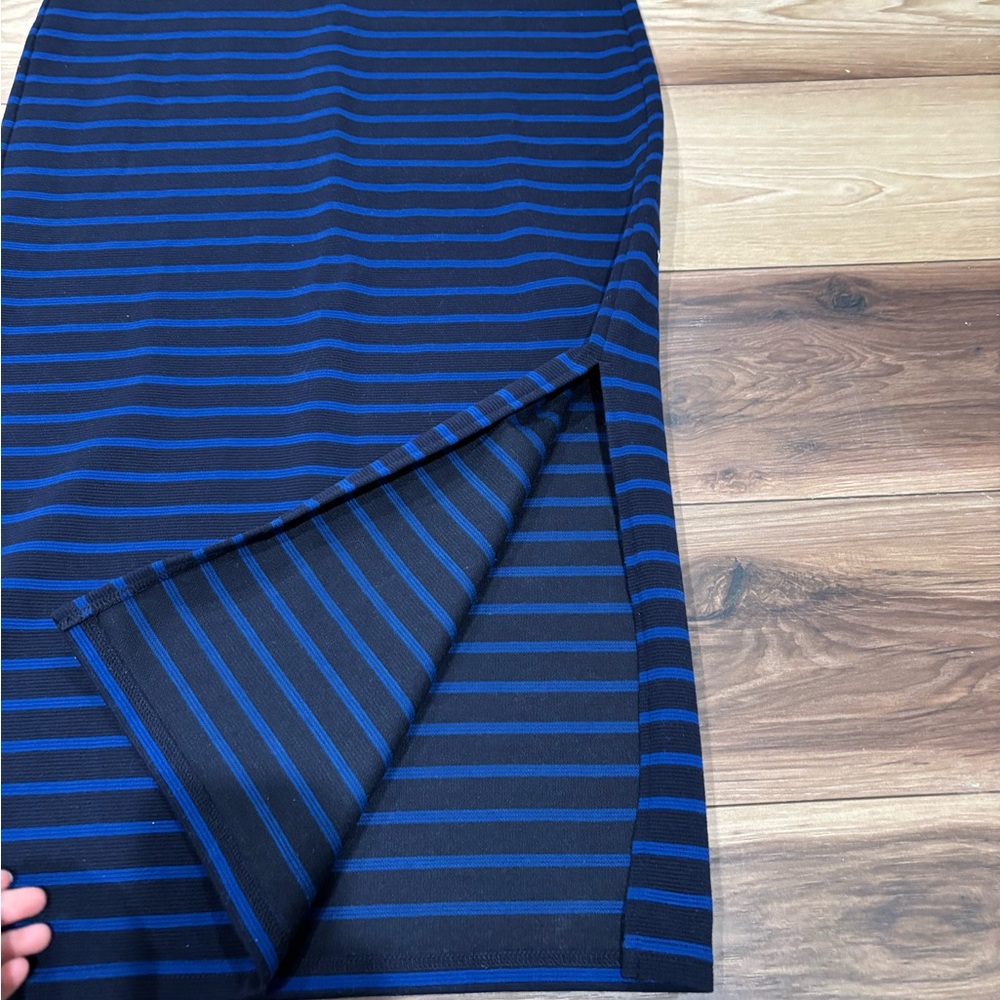 LOFT Women's Navy and Black Striped Midi Skirt - Picture 4 of 6